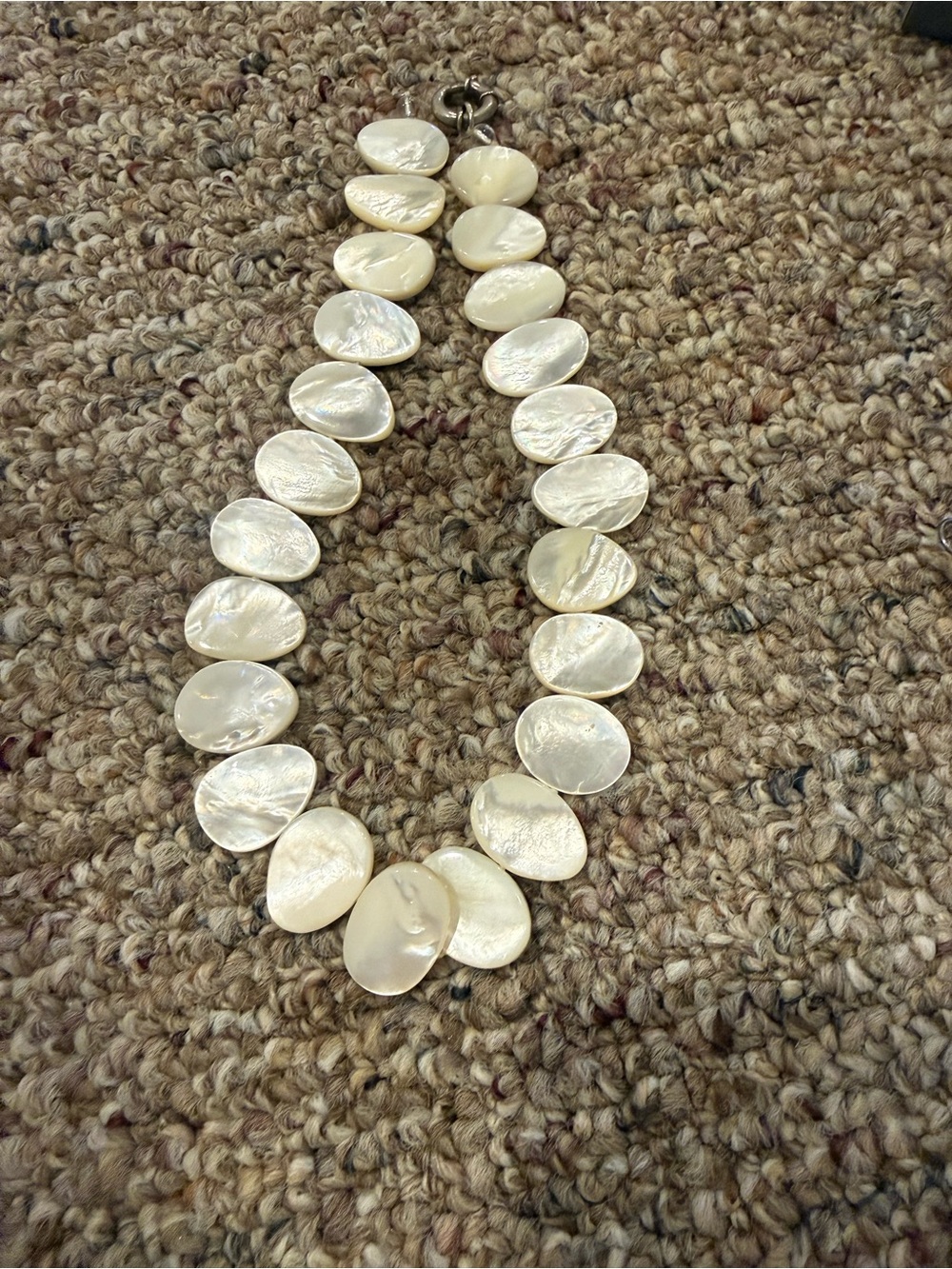 Mother of Pearl Disc Necklace - Ivory Bead Strand